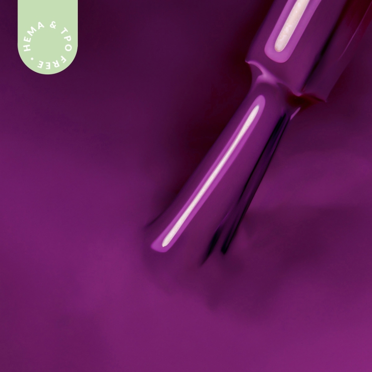 Lakier-hybrydowy-fioletowy-hipoalergiczny-7ml---Plum-Plum-165-bez-HEMA-i-bez-TPO (1).webp