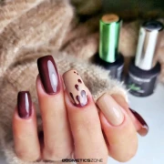Manicure-hybrydowy-z-wykorzystaniem-bezowego-lakieru-hipoalergicznego-Cosmetics-Zone---wykonala-Agnieszka-Cendrowska.webp