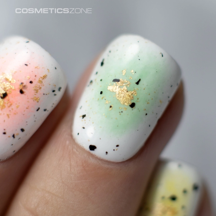 Manicure-hybrydowy.-Paznokcie-pomalowane-lakierem-hybrydowym-hipoalergicznym-w-kolorze-bialym---Intense-White-003 (1).webp