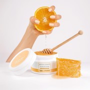 Pharm-Foot-reNEWAL-Scraper-200g-Rewitalizujacy-Peeling-z-.webp