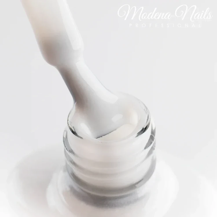 Lakier-Hybrydowy-FEVER-French-82-Modena-Nails-65048282661201.webp