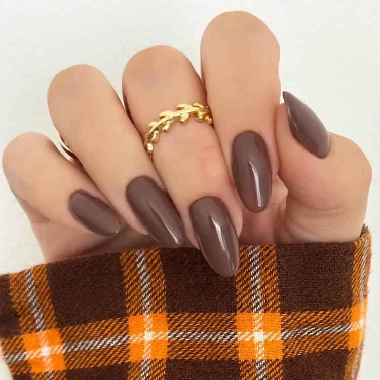 Lakier-Hybrydowy-FEVER-Coffee-51-Modena-Nails-65590890955089.webp